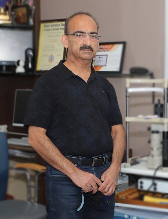 Dr Harinder Mitra